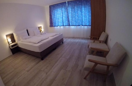 Siofok Apartamento | VÁRLAK VENDÉGHÁZ Apartman 1