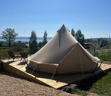 Habo Otro | Vättervy Glamping