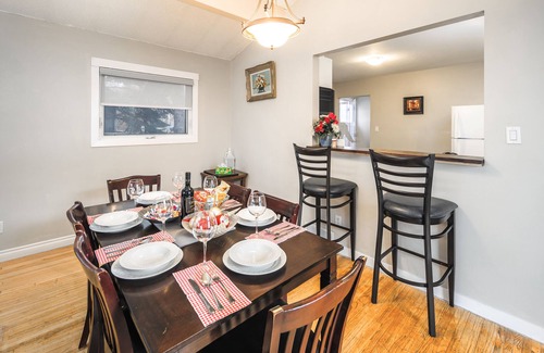 Kingsland Casa | V@Home Entire house 5Bed2BATH Shopping /Downtown