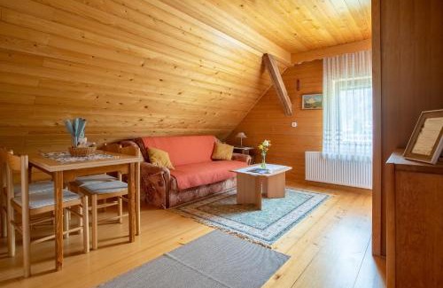 Srednja Vas v Bohinju Apartamento | V objemu gora