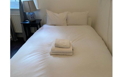 Oval Casa | V quiet, 1x bedroom double bed