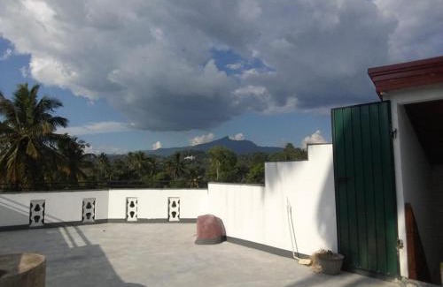 Kandy Casa | V.S.MAHA REST HOME