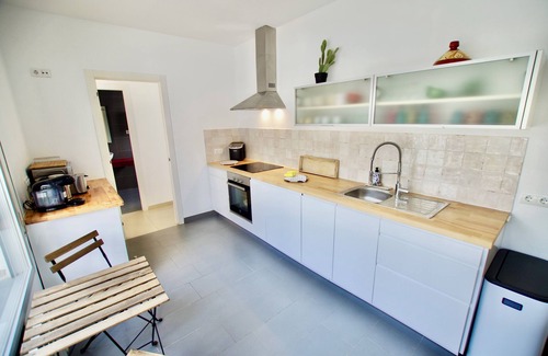 Mont Barbat Villa | V&V Lloret-Villa Cinta:lujosa villa con piscina privada y aire acondicionado