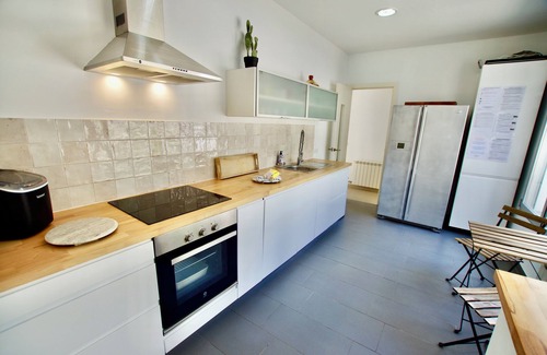 Mont Barbat Villa | V&V Lloret-Villa Cinta:lujosa villa con piscina privada y aire acondicionado
