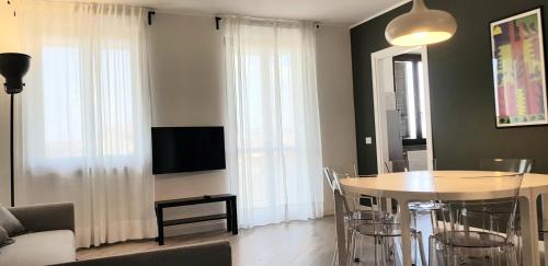 Trecate Apartamento | V12 Apartments - Trecate