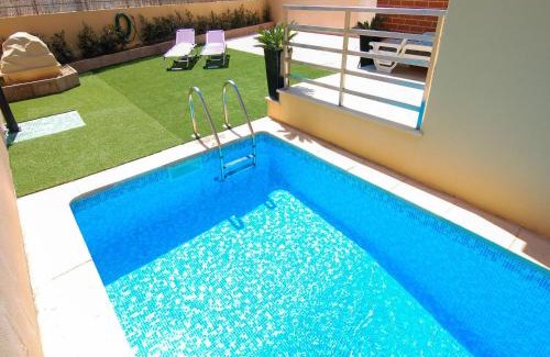 Mosqueira Villa | V4, Villa Jardins Branqueira3 near Beach, Albufeira
