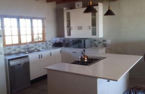 Metsimaholo Casa | Vaal Dam Getaway