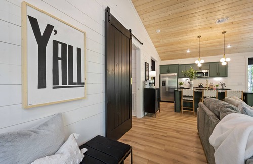 Broken Bow Cabina | Vacana SIO, Swing Set, Games, Hot Tub, Fire Pit