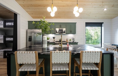 Broken Bow Cabina | Vacana SIO, Swing Set, Games, Hot Tub, Fire Pit
