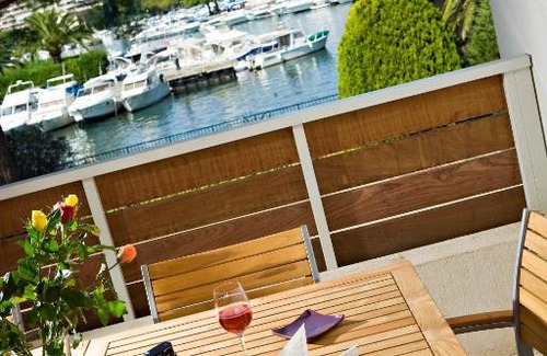Mandelieu-La-Napoule Apartamento | Vacancéole - Résidence Carré Marine
