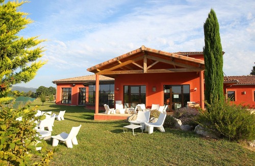 Chateauneuf-sur-Isere Apartamento | Vacancéole - Résidence le Domaine du Lac