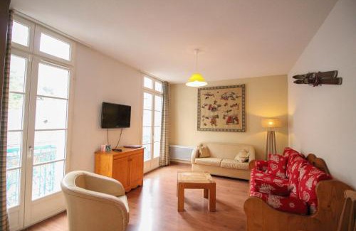 Cauterets Apartamento | Vacances Perennes