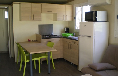 Porto-Vecchio Chalet De Esquí | Chalet-Confortable-Baño con ducha-Vista al Jardín-Vega 4C