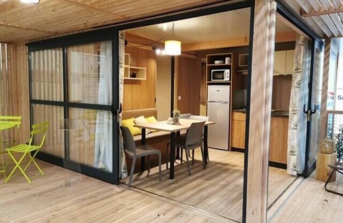 Porto-Vecchio Chalet De Esquí | Chalet-Confortable-Baño con ducha-Vista al Jardín-Vega 4C