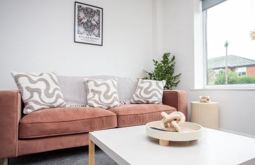 Hartlepool Casa | Vacant Nests The Darwin Grove Stylish Wifi