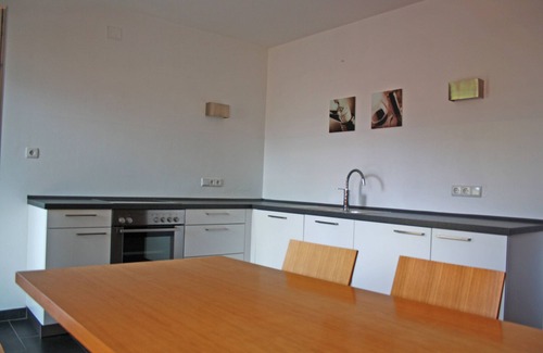 Termeno Sulla Strada del Vino Apartamento | Vacation apartment with pool and valley view in the Lake Kaltern region