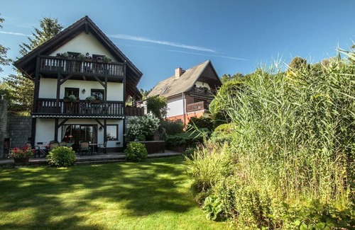 Buckow Apartamento | Vacation apartment Seeperle - Chalet by the lake