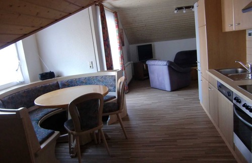 Bonndorf Apartamento | Apartamento Hardtblick 70 m2, 2 habitaciones, máx. 5 personas - Casa de esgrima