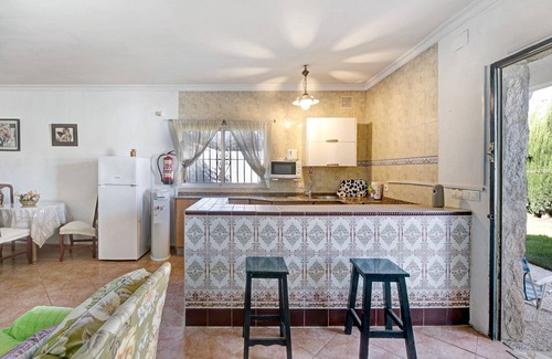 Los Franceses-la Vega Casa | Casa de vacaciones 'Casa Manoli Chiclana' con terraza privada