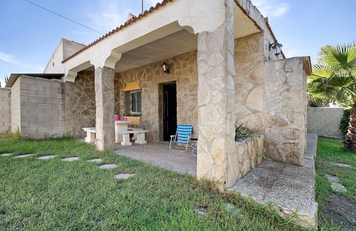 Los Franceses-la Vega Casa | Casa de vacaciones 'Casa Manoli Chiclana' con terraza privada