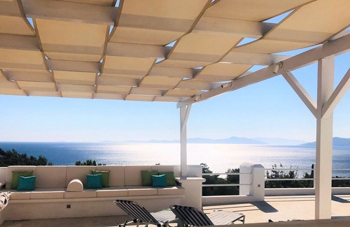 Marathokampos Casa | Vacation home with private pool
