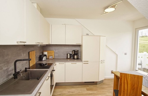 Thiessow Apartamento | Vacation apartment with balcony in a quiet location - Haus Südperd FeWo Stranddistel