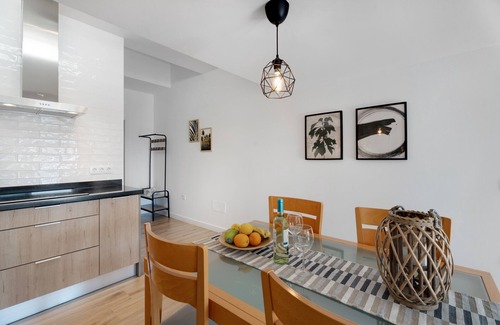 Arico Apartamento | Vacaciones 'Agua Y Sol I' con piscina compartida, terraza privada y Wi-Fi