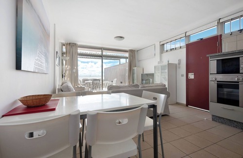 El Medano Apartamento | Apartamento de vacaciones "Casa Médano 17" con vistas al mar y a la montaña y Wi-Fi