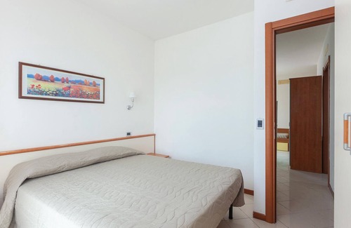 Villa Rosa Apartamento | Alojamiento de 2 habitaciones en V. R. di Martinsicuro