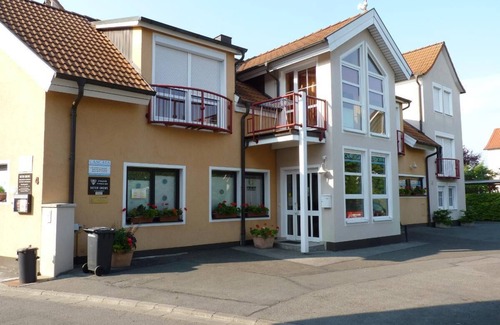 Staffelstein Apartamento | Vacation apartment in the former transformer tower