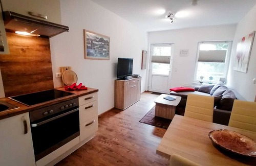 Zutzen Apartamento | Vacation apartment Am Obstbaum "Cherry"
