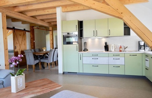 Eibau Apartamento | Vacation apartment Löbauer Berg - Lerchenberghof Eibau