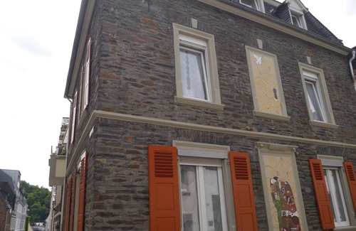 Traben-Trarbach Apartamento | Apartamento en la ciudad, Mosela, viñedos a pie.