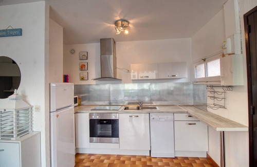 La Croix-Valmer Apartamento | Vacation apartment with swimming pool in the residence