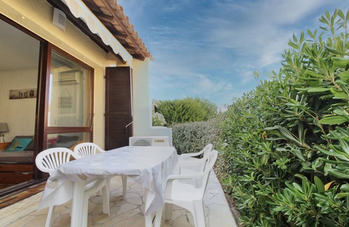 La Croix-Valmer Apartamento | Vacation apartment with swimming pool in the residence