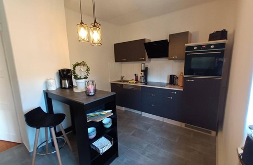 Naumburg Apartamento | Vacation apartment "NaumburgLiebe" - apartment/flat, shower or bath, WC, as good as new
