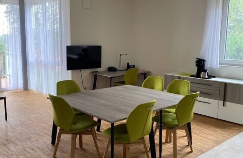 Oerlinghausen Apartamento | Vacation apartment/apartment for 8 guests with 103m² in Oerlinghausen (158958)