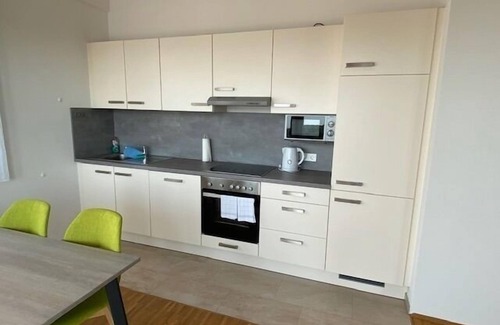 Oerlinghausen Apartamento | Vacation apartment/apartment for 6 guests with 96m² in Oerlinghausen (160570)
