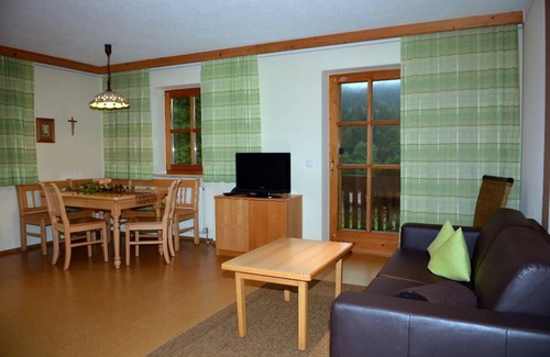 Klinglbach Apartamento | Vacation apartment (67sqm) with two bedrooms and use of sauna