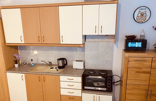 Flogita Apartamento | Apartment 100m to the beach in Nea Flogita