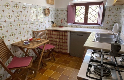 Galtelli Apartamento | Vacation apartment 3 bedrooms, family-friendly, close to the sea, nature