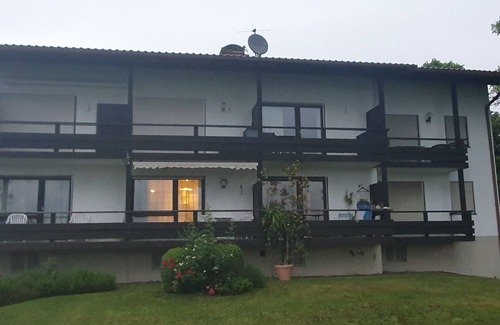 Seeon-Seebruck Apartamento | Vacation apartment 45sqm with cozy south-facing balcony