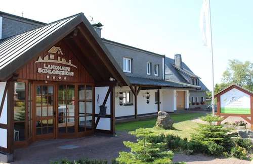 Kuestelberg Apartamento | Vacation apartment 6, 170 sqm, 3 bedrooms, 3 living/bedrooms, terrace, max. 10 persons + 2 children