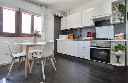 San Cristobal de La Laguna Apartamento | Apartamento de vacaciones 'Acogedor En La Laguna' con terraza compartida, Wi-Fi y aire acondicionado
