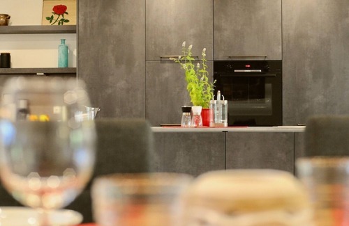 Ebersberg District Apartamento | * NUEVO * Apartamento "Am Brucker Moos"