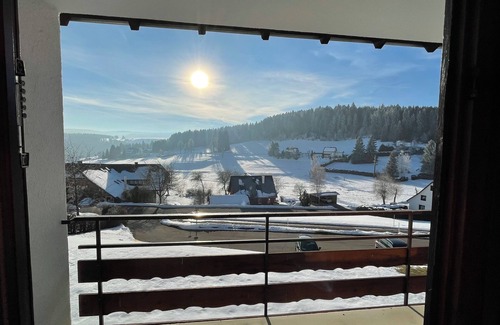 Saig Apartamento | Vacation apartment "Das Waldo" with a view of the Black Forest