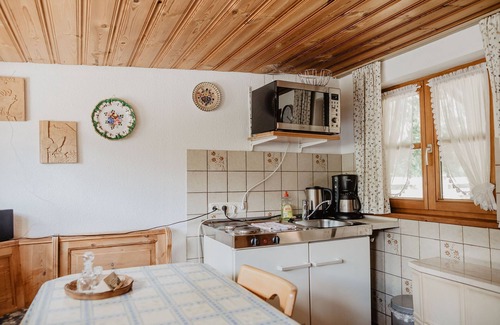 Bischofswiesen Apartamento | Vacation Apartment in a Centrally Located 4 Star Vacation Home