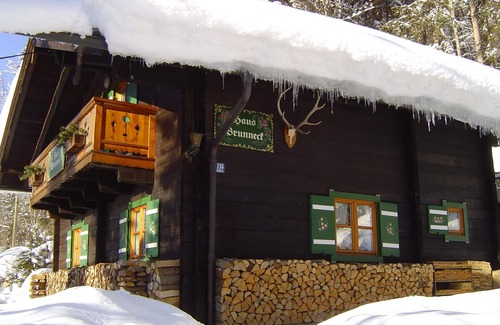 Bischofswiesen Apartamento | Vacation Apartment in a Centrally Located 4 Star Vacation Home