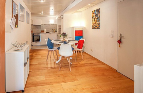 Burgpreppach Apartamento | Vacation apartment (60sqm) with fully equipped kitchen just a few meters from the Haßberge Nature Park