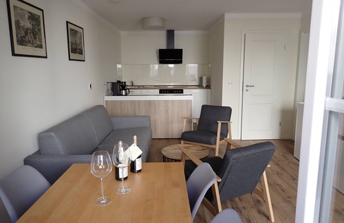Grosskarlbach Apartamento | Vacation apartment "Burgweg" in the old winery